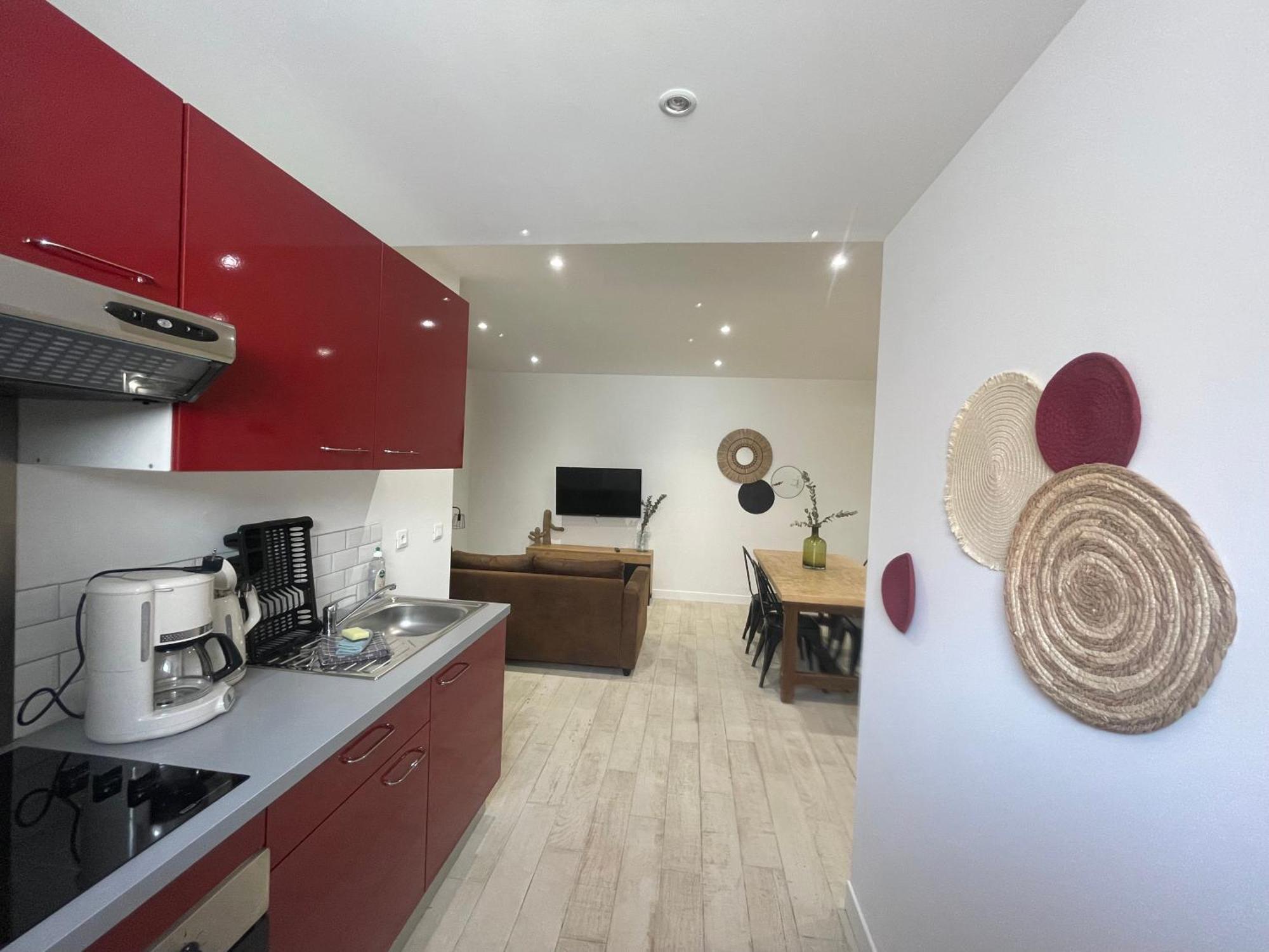 Cosy - Wifi - Et Commerces A 100m Apartment