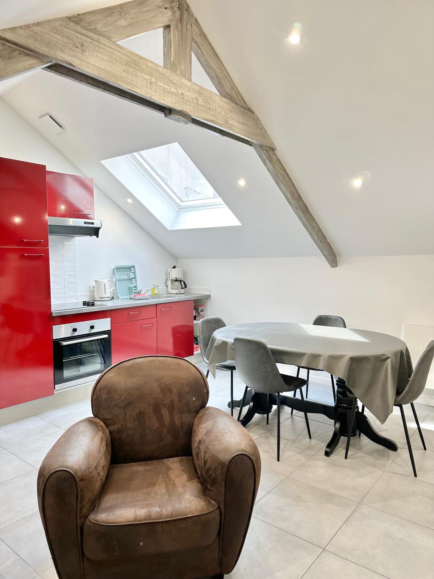 Cosy - Wifi - Et Commerces A 100m Apartment