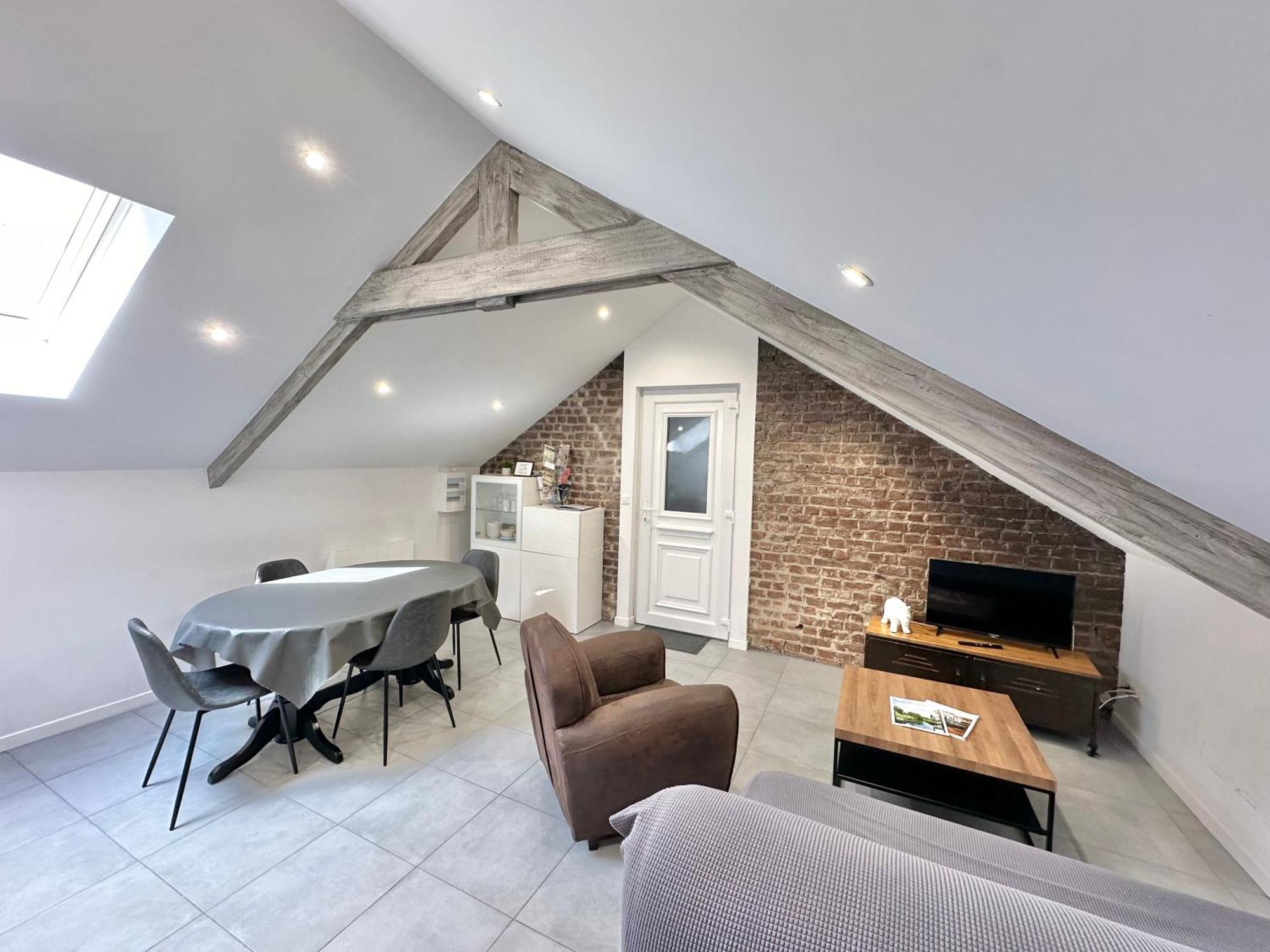 Cosy - Wifi - Et Commerces A 100m Apartment *